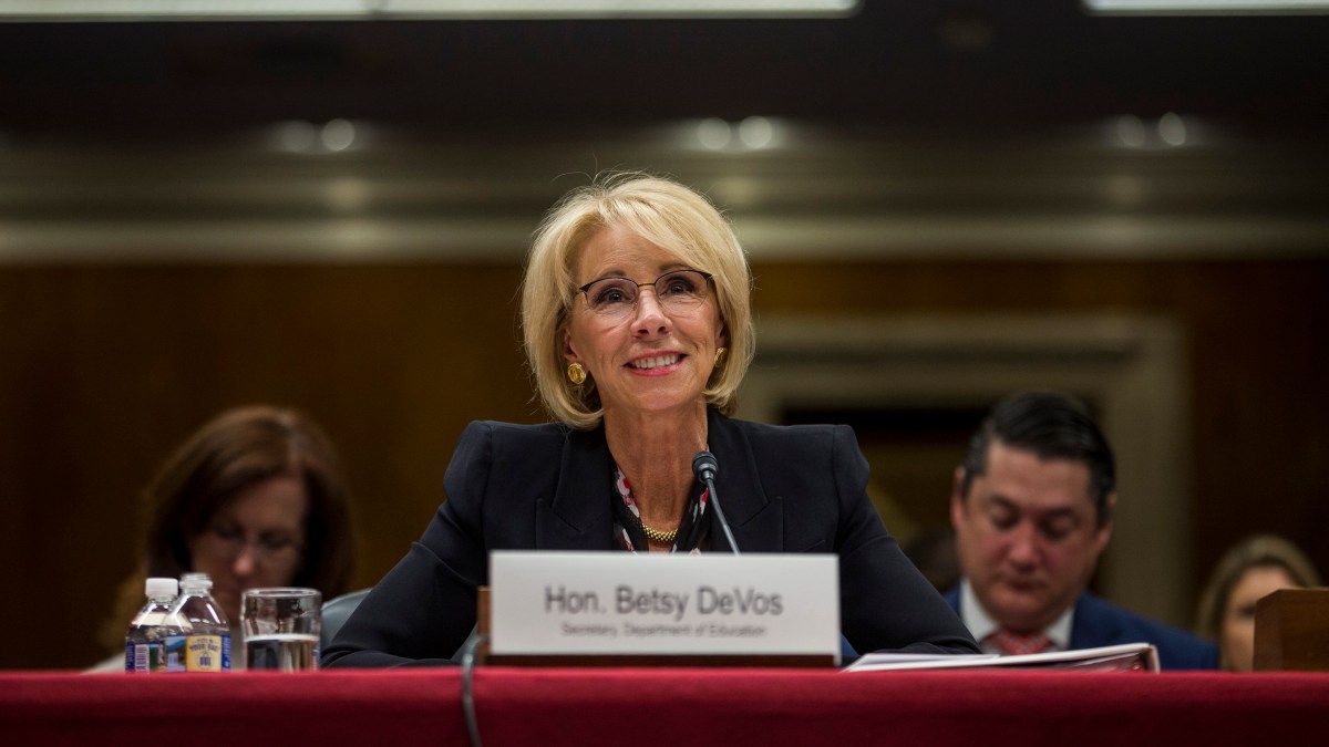 DeVos proposes $5B in tax credits for scholarship donations - Marketplace