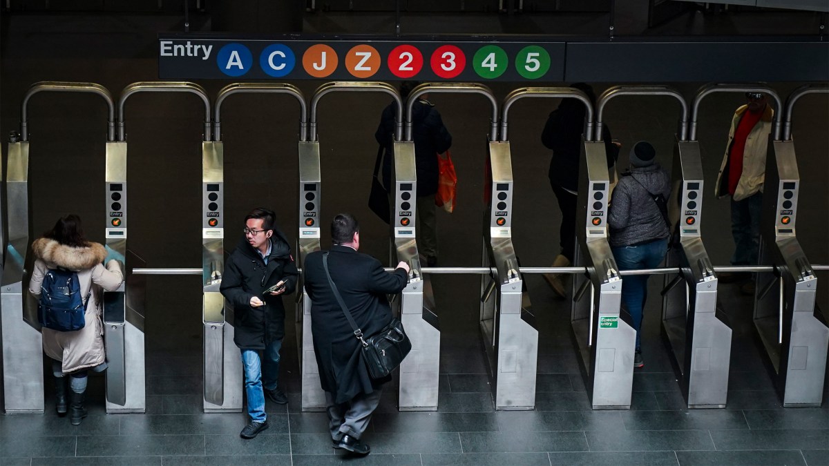 New York City's MTA is getting a tap-to-pay system - Marketplace