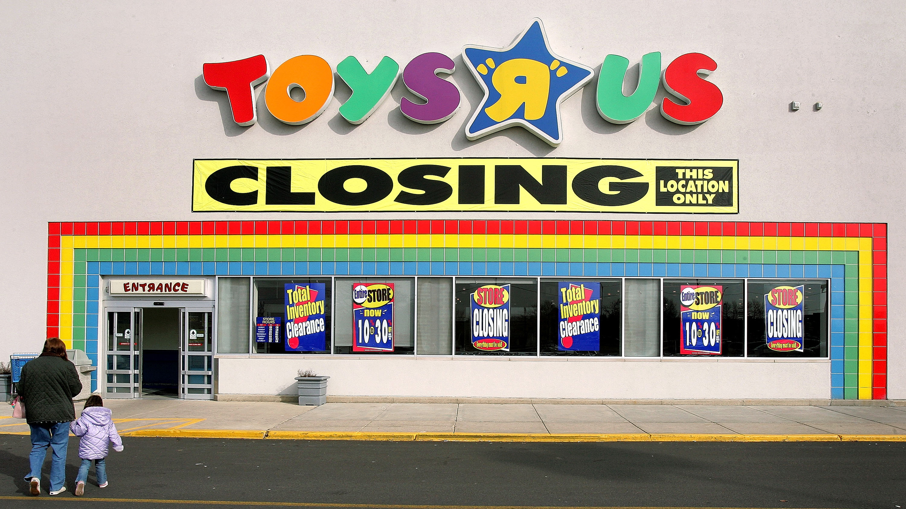 toys r us not closing