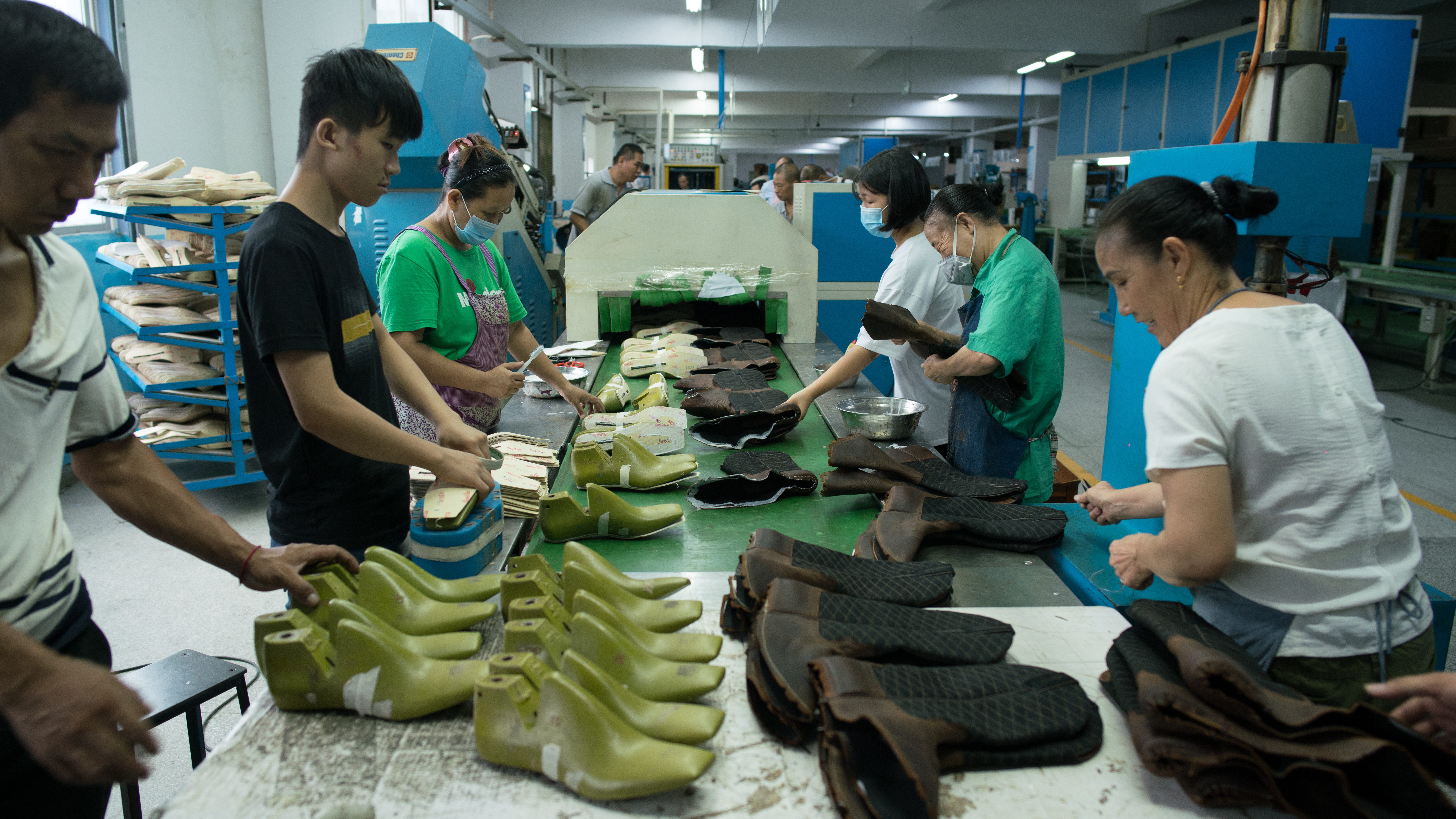 Won Regresa abrelatas The Chinese workers who make your shoes - Marketplace