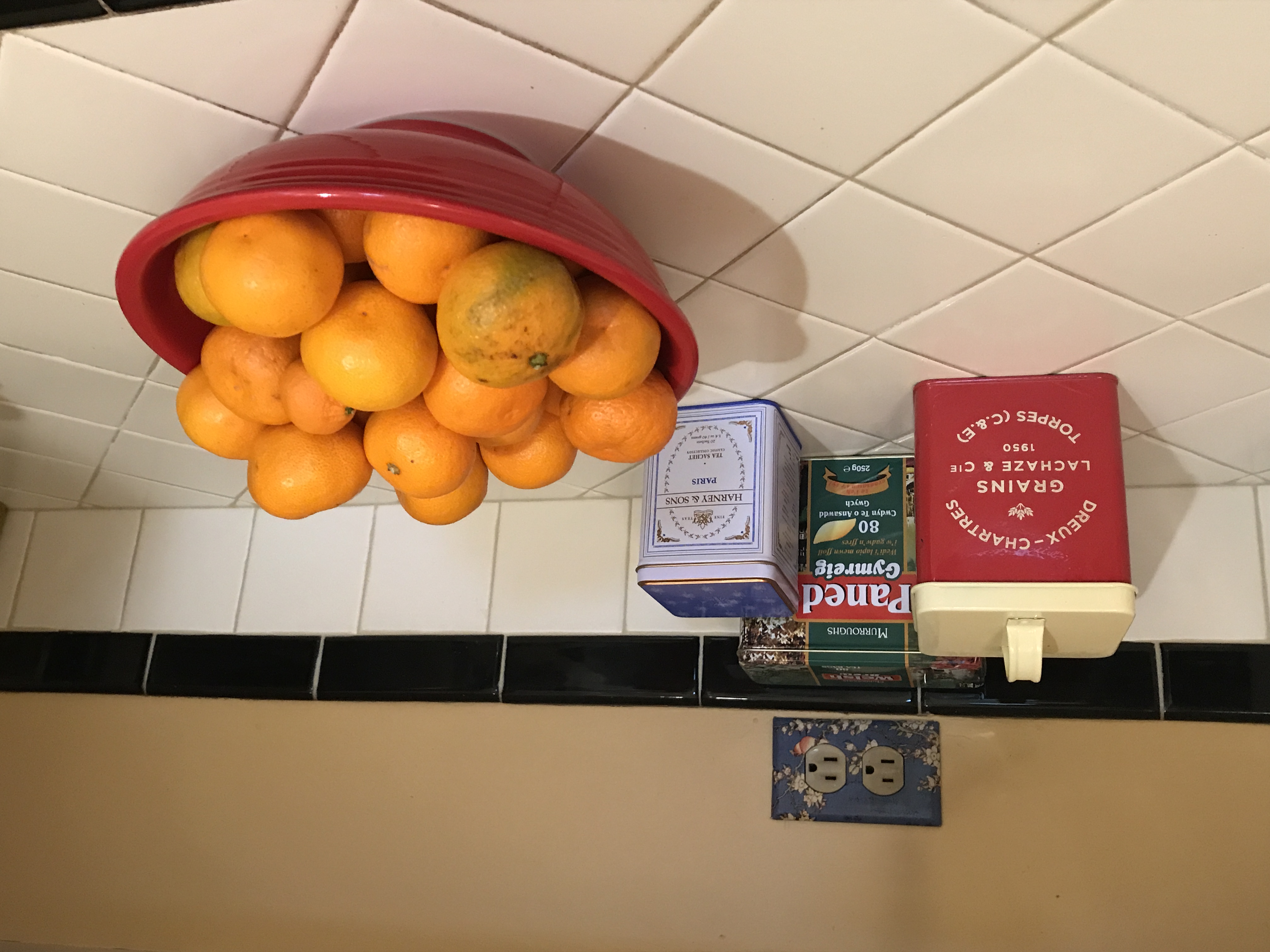 tangerine bowl location