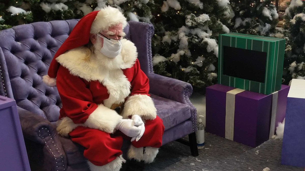 Mall Santas are doing things a little differently this year - Marketplace