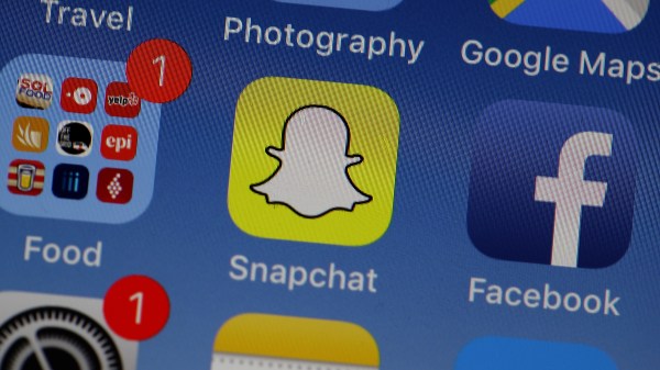 Snap shares plunge 25% as Apple privacy changes hit ads business