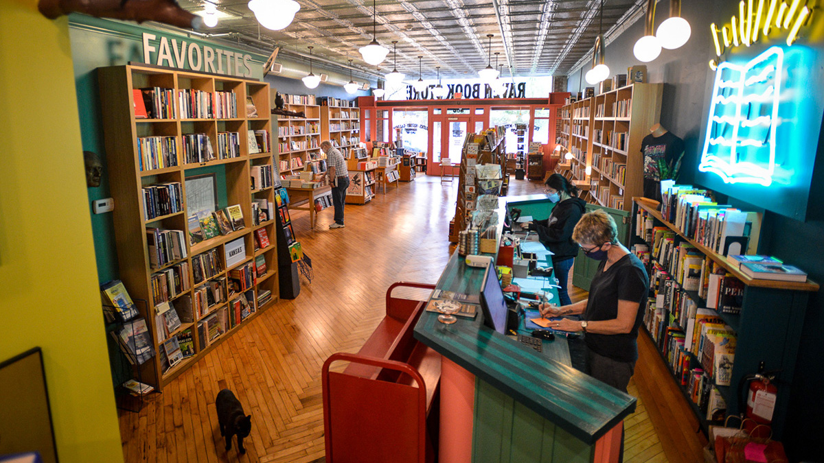 Indie bookstores find innovative ways to thrive with online, pop