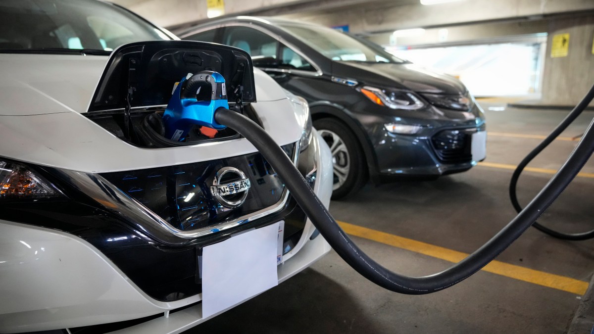 Electric vehicle sales doubled in 2021 Marketplace