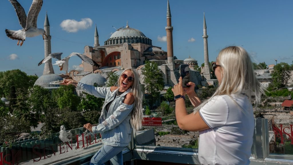 Tourists flock to luxury stores in Turkey to snap up bargains after lira  sinks to a record low - ABC News