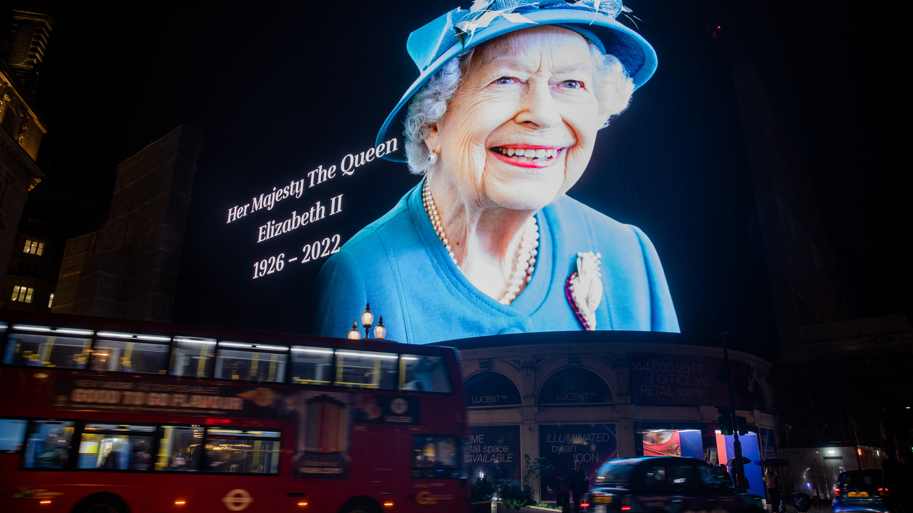 The economy Queen Elizabeth leaves behind - Marketplace