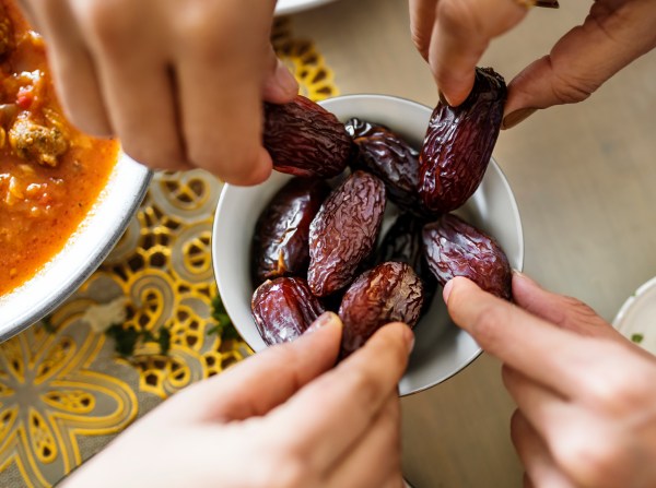 Dates for the holy month of Ramadan, Food