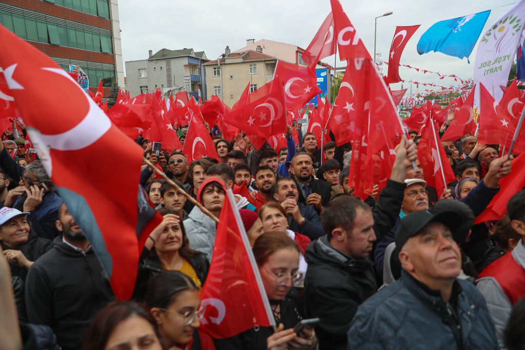 Turkey goes to the polls in pivotal election