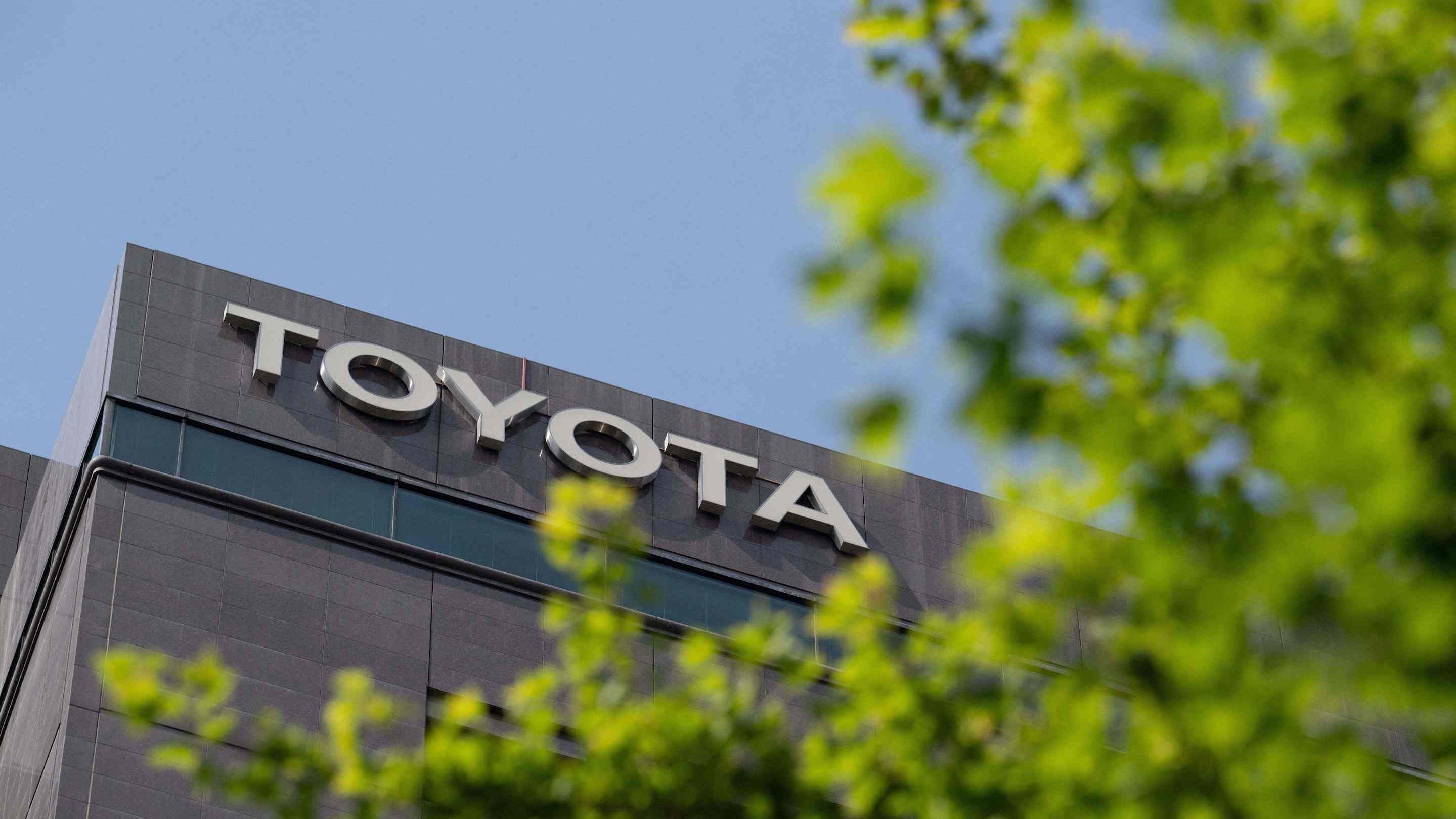 Toyota Announces EV Battery Breakthrough - Marketplace