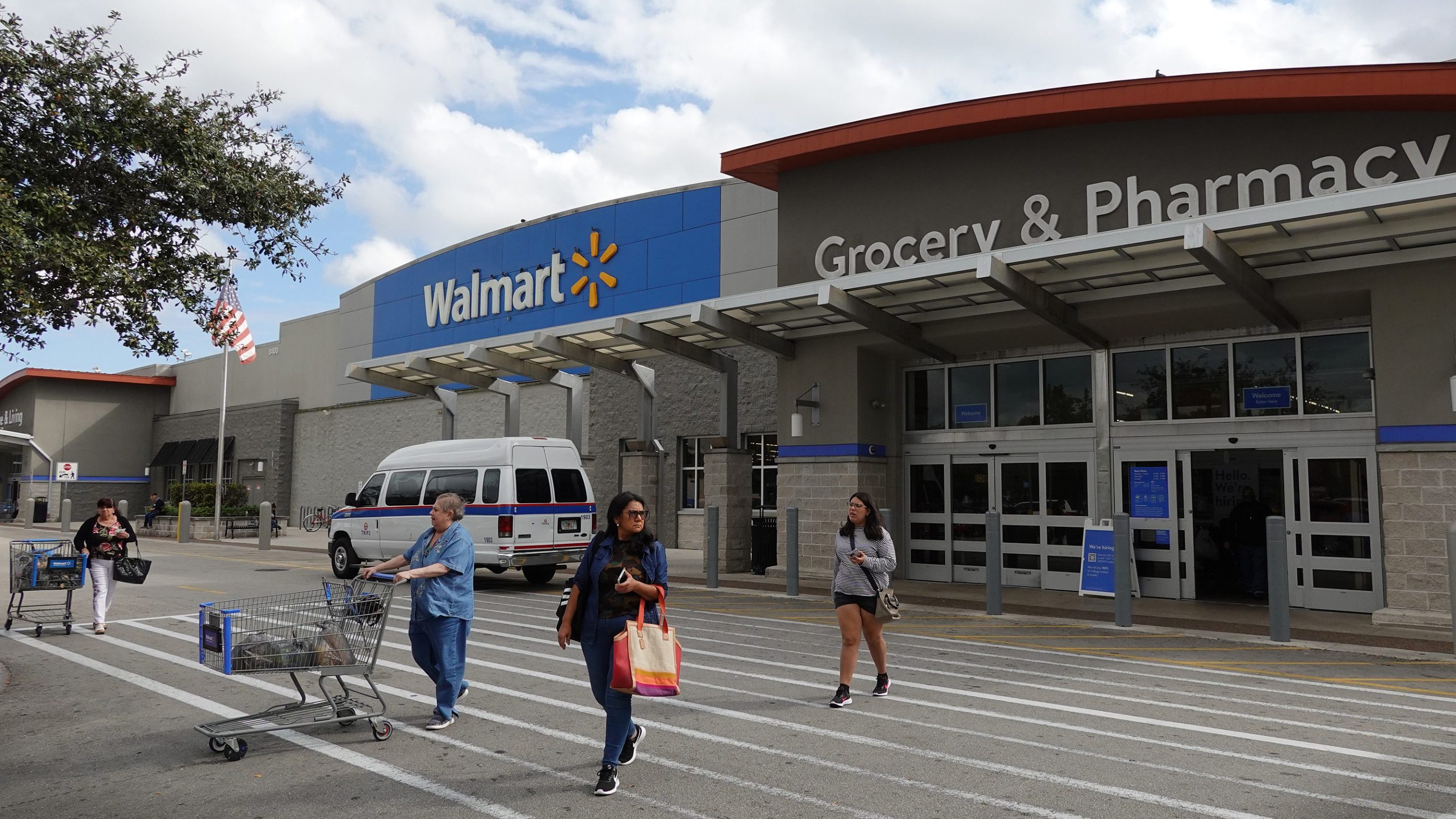 What one Walmart store's prices taught us about the economy : NPR