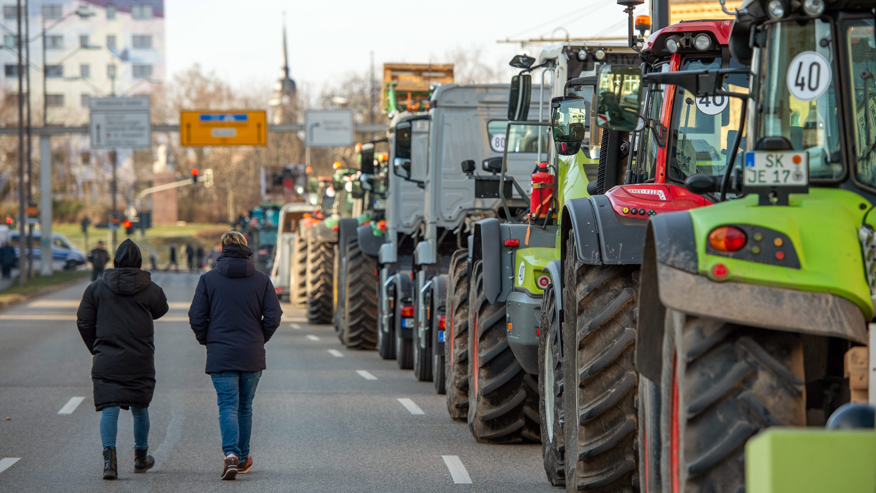 tyskland demonstration traktor｜TikTok Search